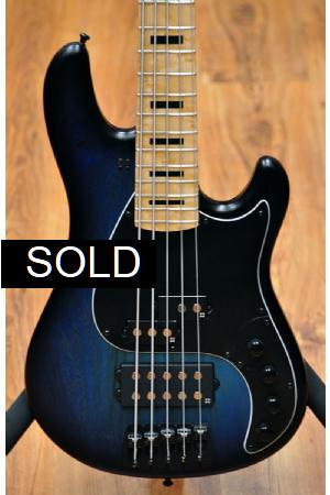 Sandberg California VM5 Blueburst Birdseye Maple Sandberg California VM5 Blueburst Birdseye Maple